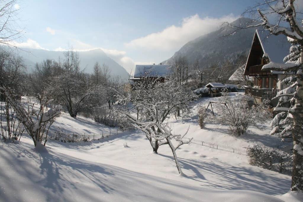 Gîte Le Wallis Le Sappey-en-Chartreuse Exterior foto